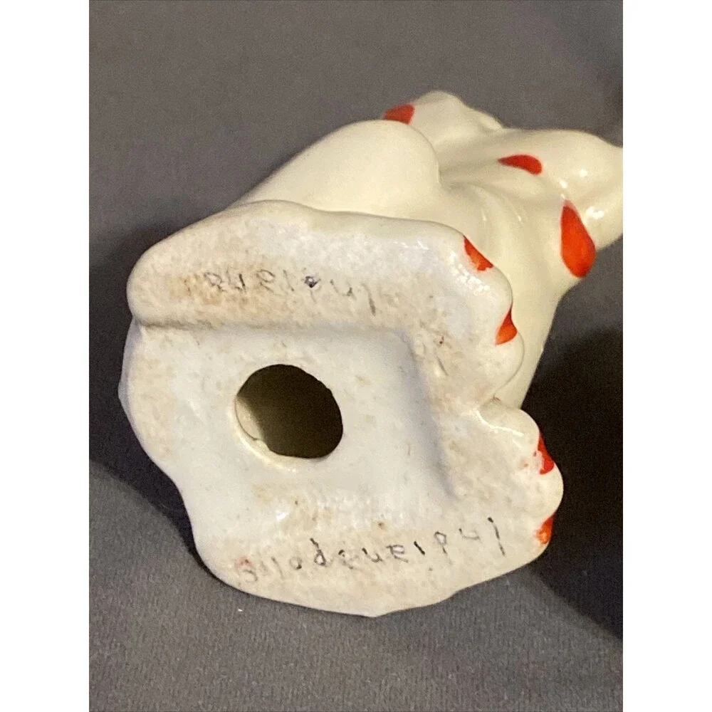 Vintage Salt & Pepper Shaker Set Hound Dog Hand Painted